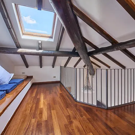 Attico Luminoso E Panoramico In Moscova Garibaldi * Milano